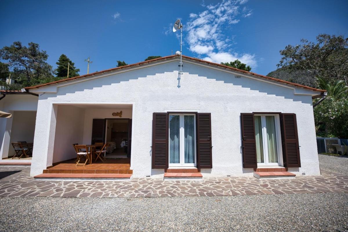 Alloggi Del Mirto A Morcone - Goelba Capoliveri  Esterno foto